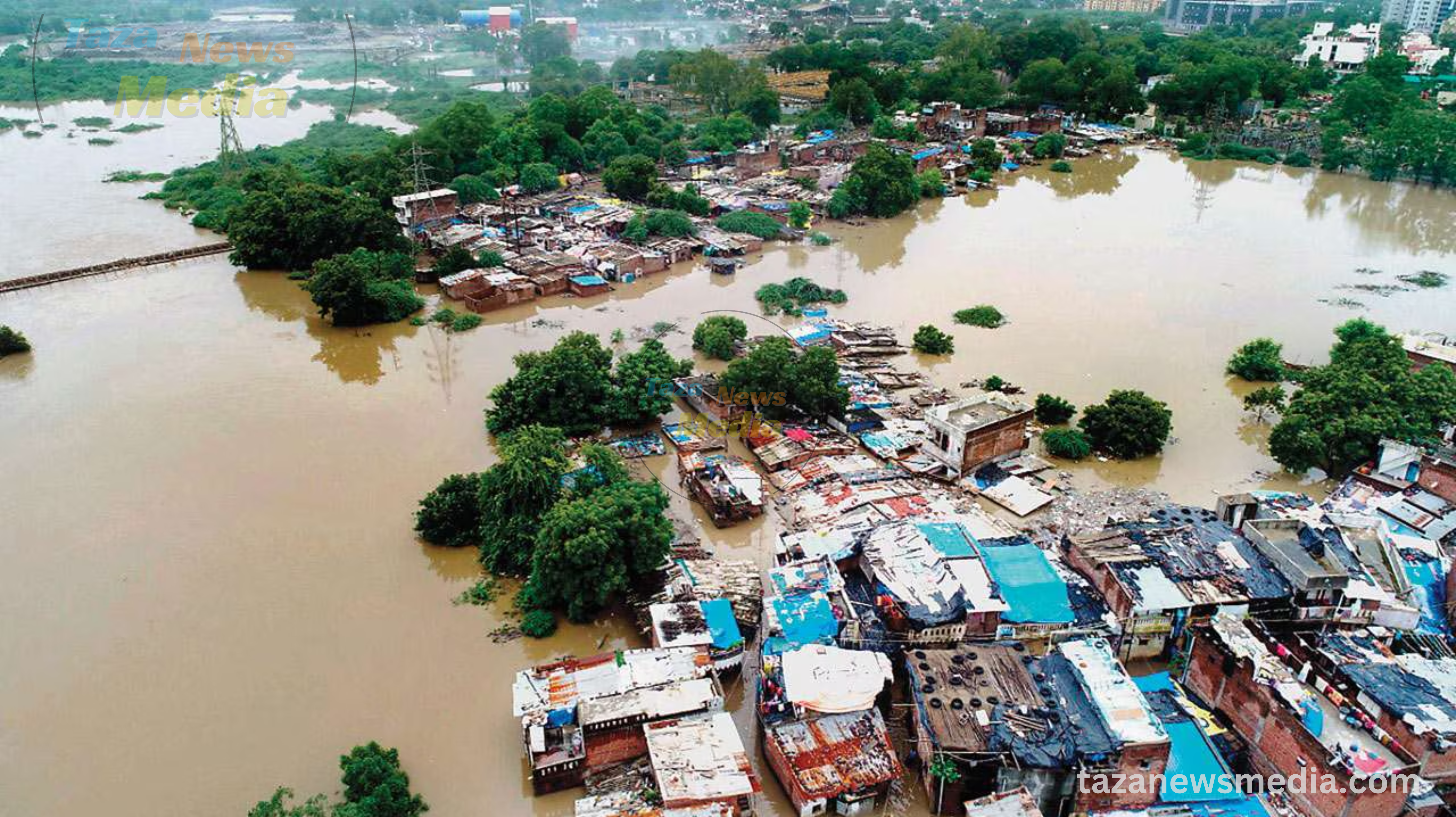 Vadodara saw over 8,000 people evacuated because to Vishwamitri floods.